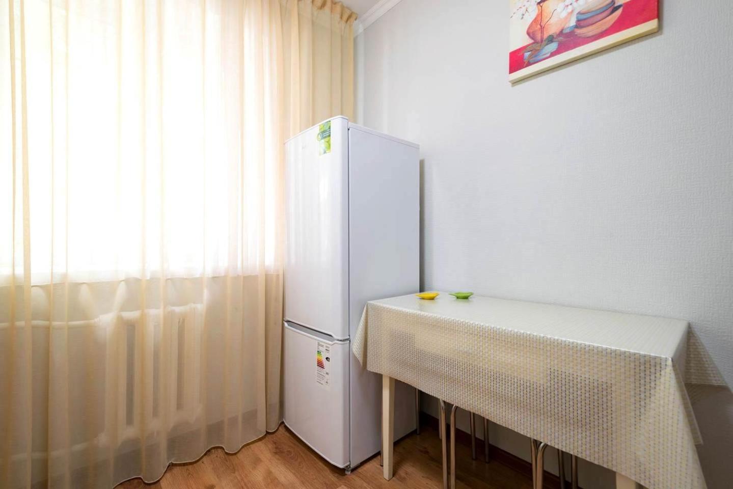 Nadezhda Apartments On Abay Avenue 59 อัลมาตี ภายนอก รูปภาพ