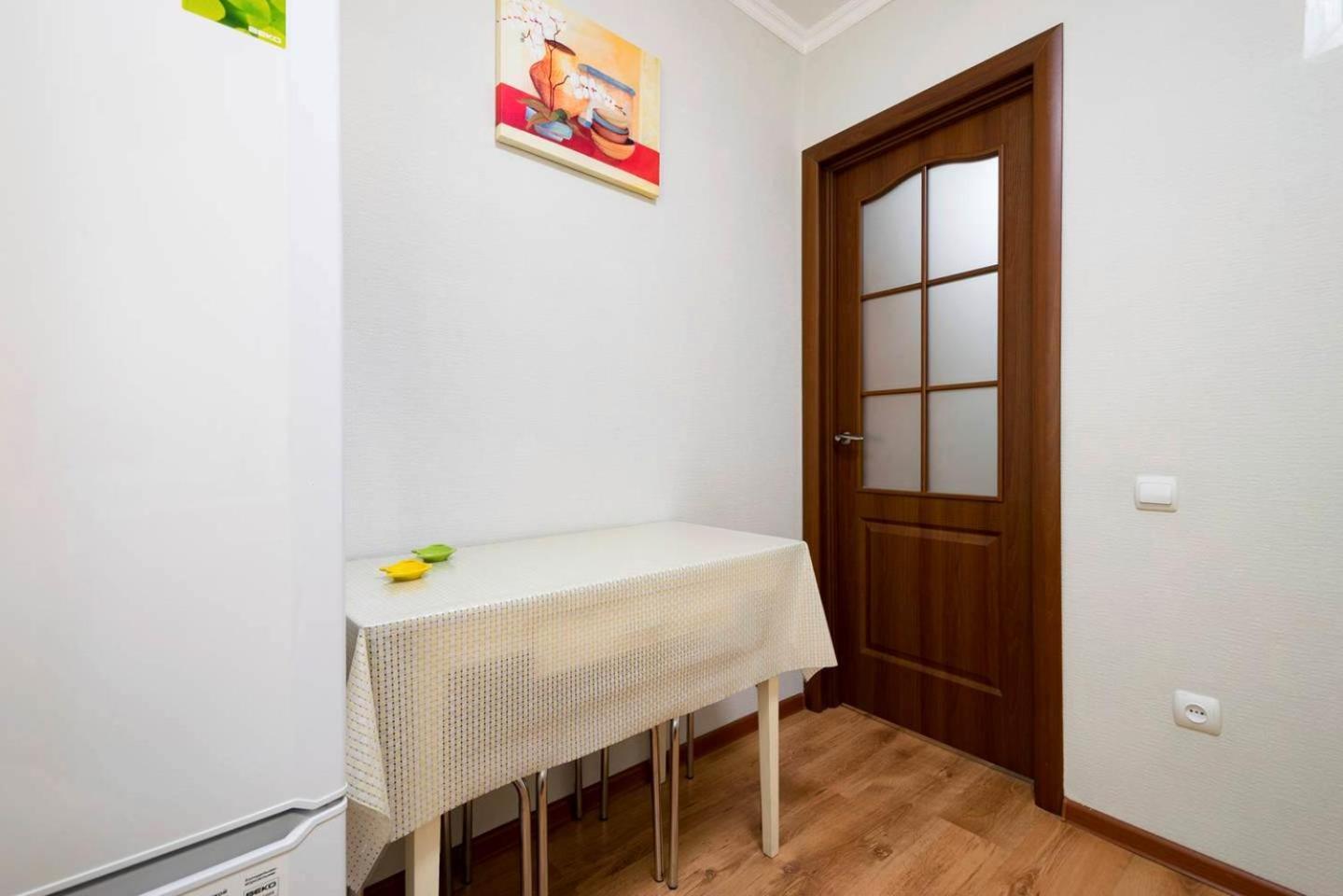 Nadezhda Apartments On Abay Avenue 59 อัลมาตี ภายนอก รูปภาพ